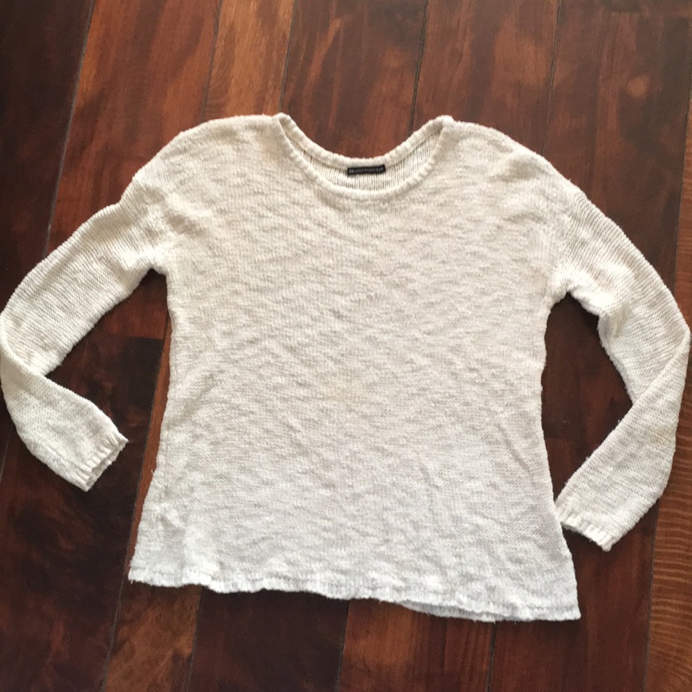 Brandy Melville fuzzy knitted cotton sweater - Picture 8 of 8